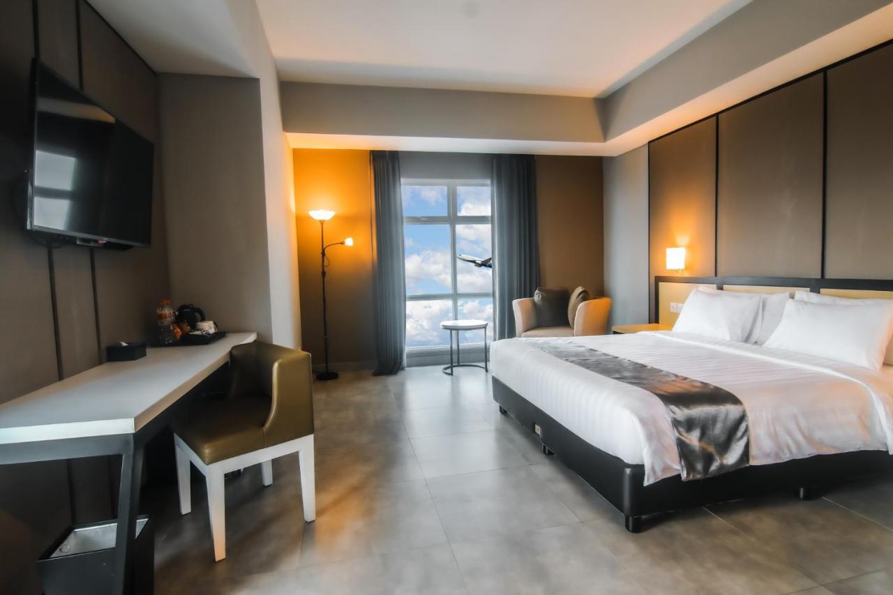 Bess Mansion Hotel Surabaya Wonotjolo 외부 사진