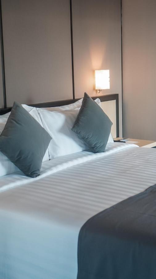 Bess Mansion Hotel Surabaya Wonotjolo 외부 사진